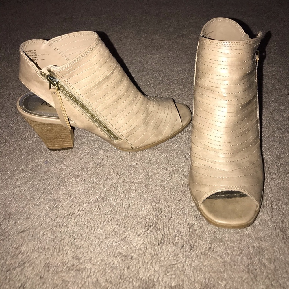 Dress up booties